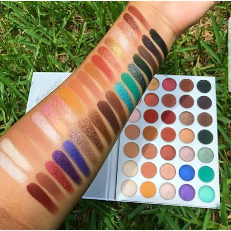 Jaclyn Hill Eyeshadow Palette